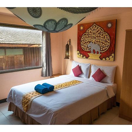 All In 1 Guesthouse Chiang Mai Ngoại thất bức ảnh
