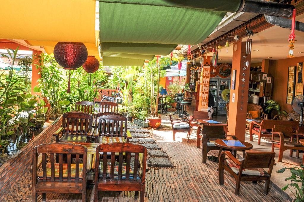 All In 1 Guesthouse Chiang Mai Ngoại thất bức ảnh